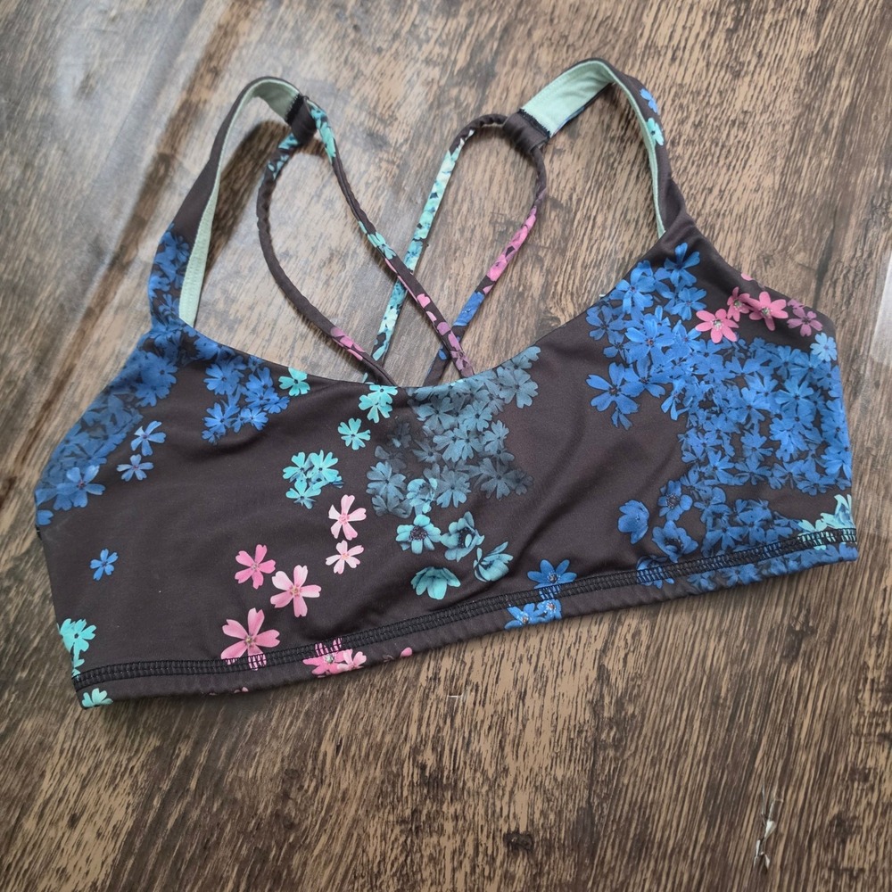 LULULEMON Free To Be Bra Womens 6 Floral Strappy Back Yoga Sports Bra